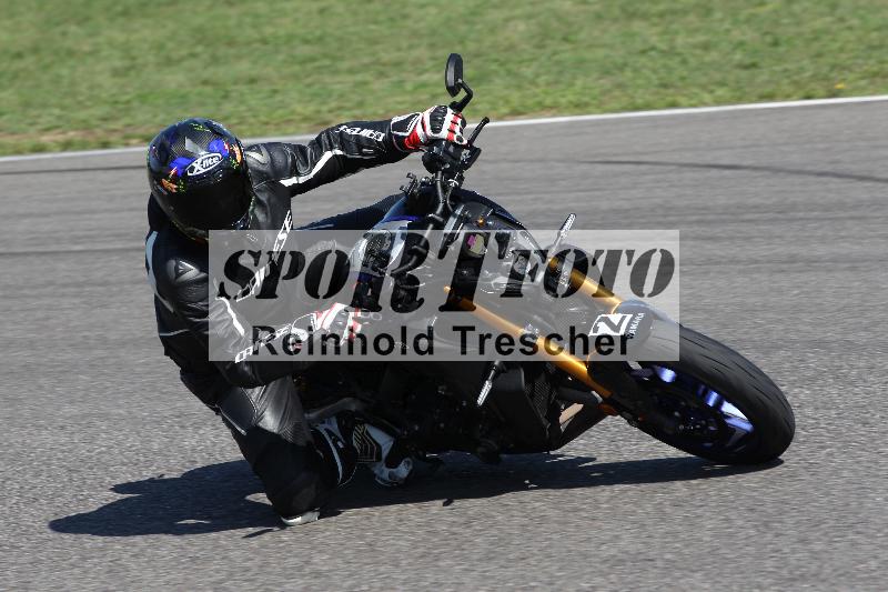 Archiv-2022/57 29.08.2022 Plüss Moto Sport ADR/Einsteiger/2